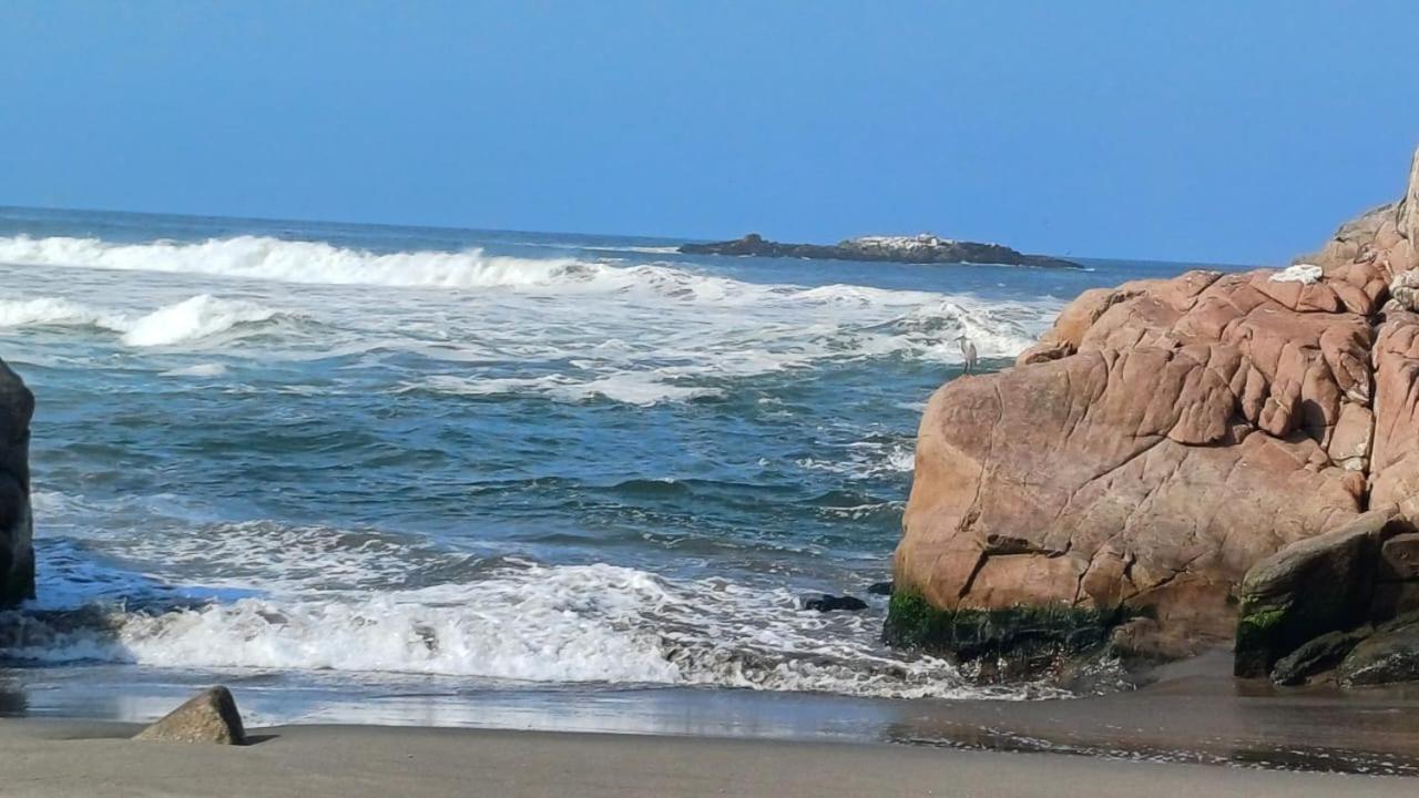 Hospedaje Los Lobos Cerro Azul Eksteriør bilde